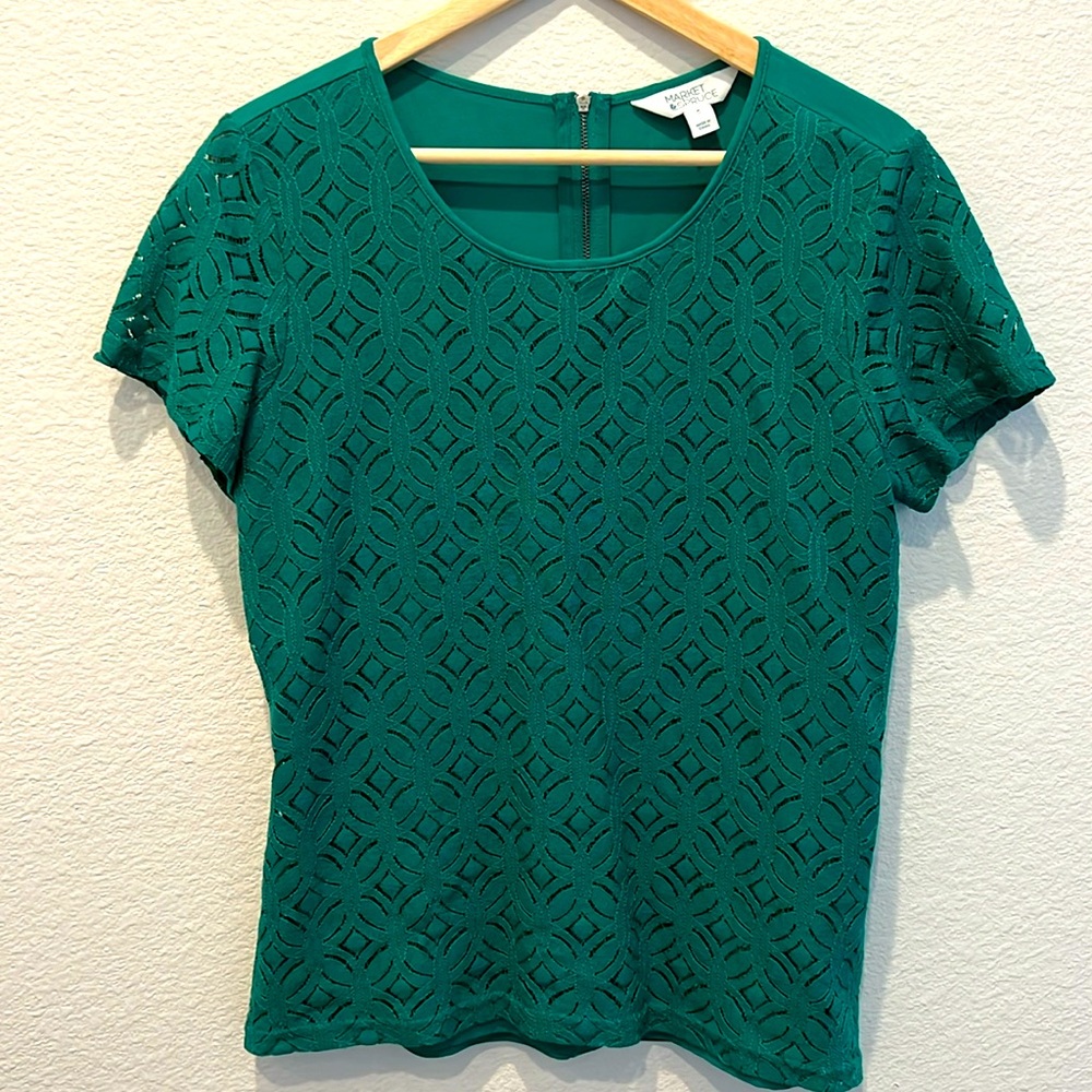 Kelly Green Top
